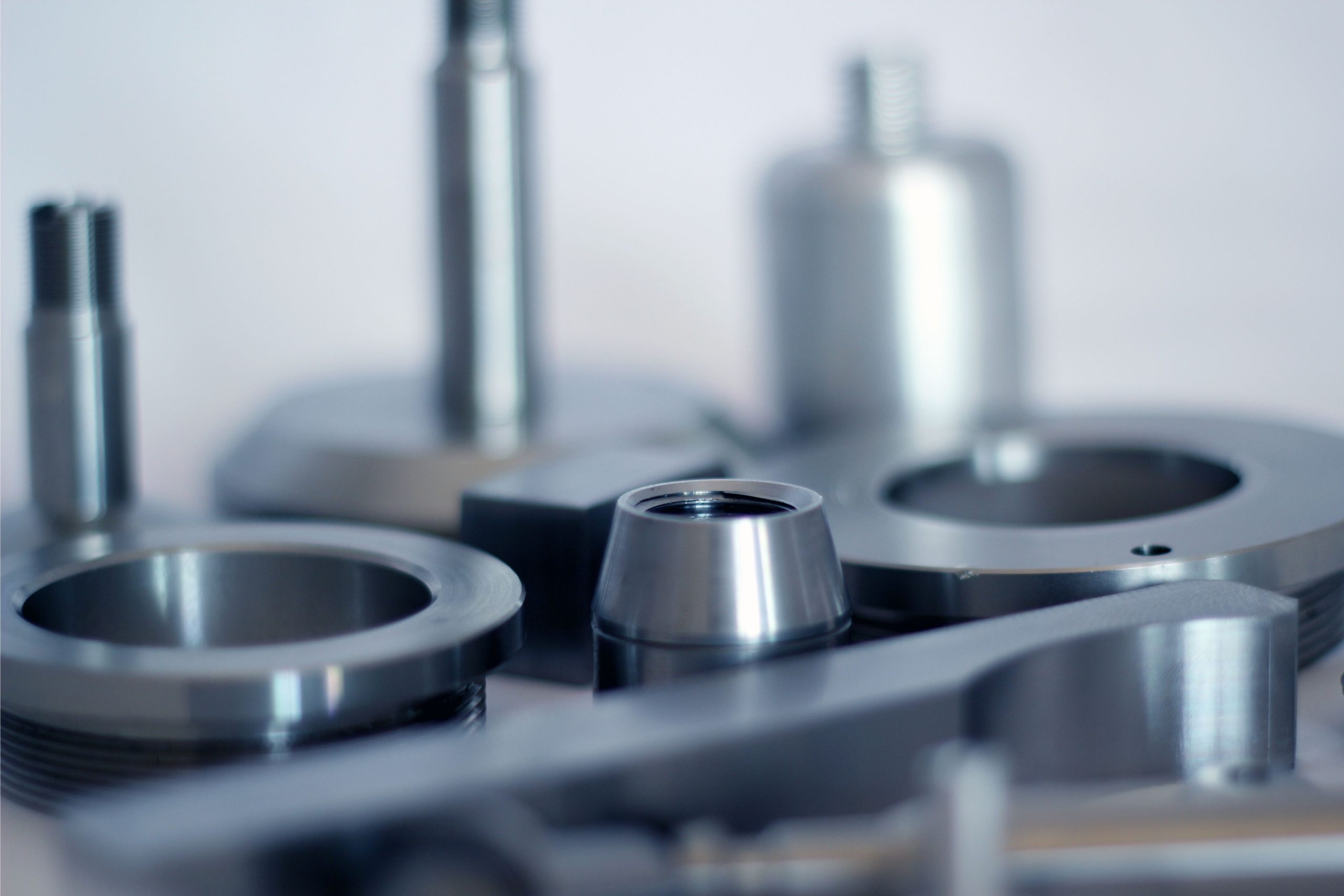 Terceirização de peças usinadas